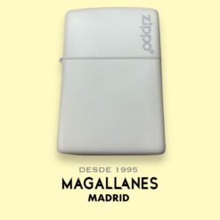Encendedor Zippo Blanco Mate  Logo