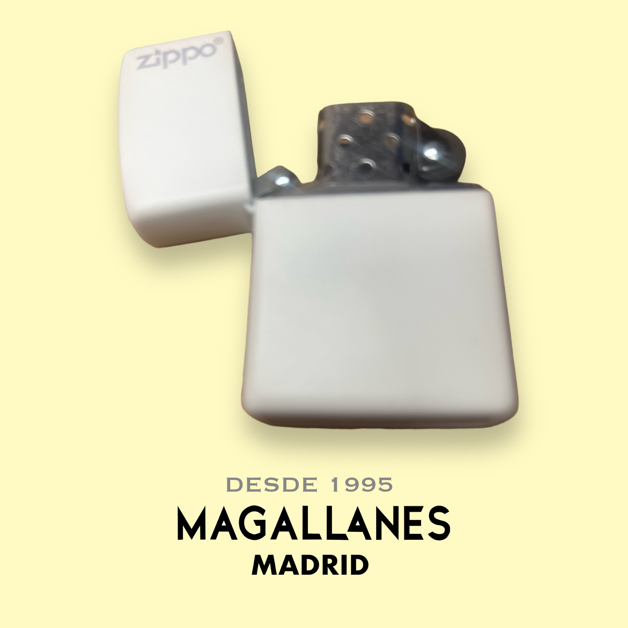 Encendedor Zippo Blanco Mate Logo - Imagen 2